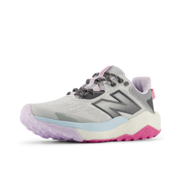 New Balance Women's Dynasoft Nitrel V6n Sneaker - Wide